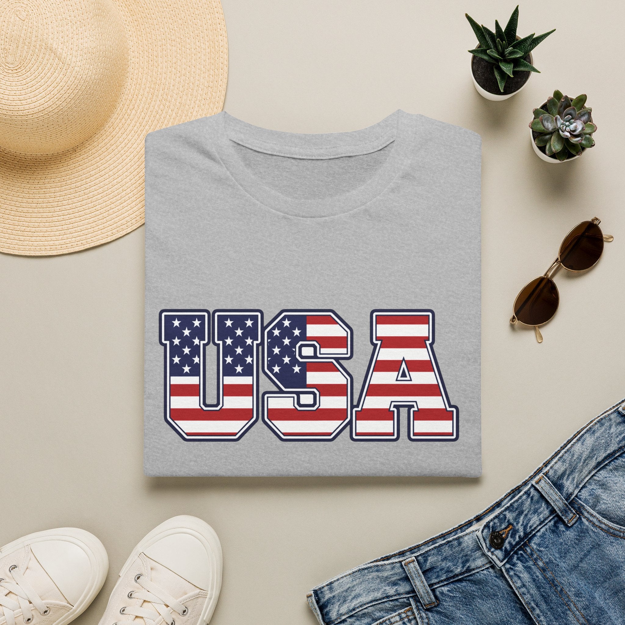 USA Flag T-Shirt – Retro Patriotic Stars & Stripes Tee